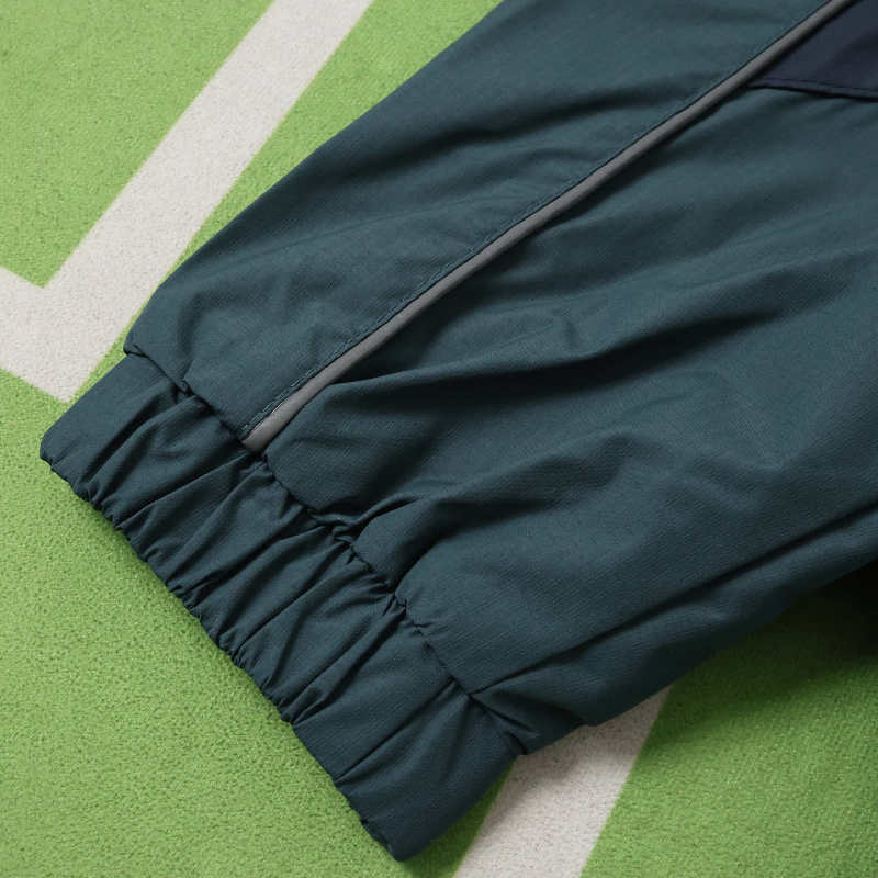 2526 season Sporting CP windbreaker