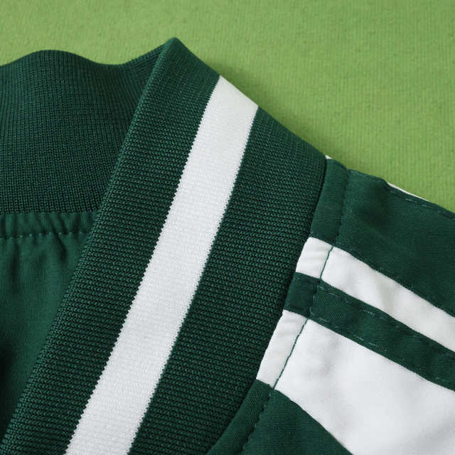 2526 season Sporting CP windbreaker
