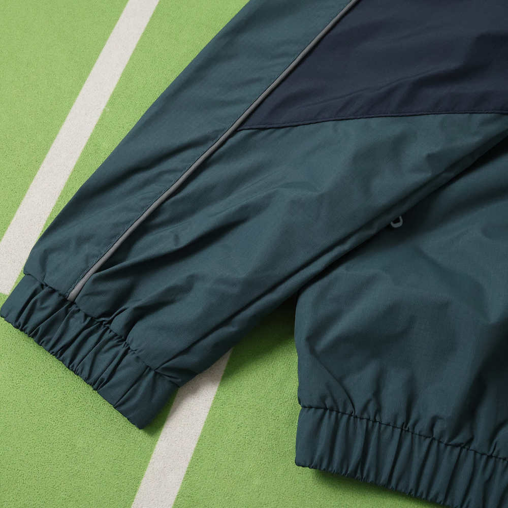 2526 season Sporting CP windbreaker