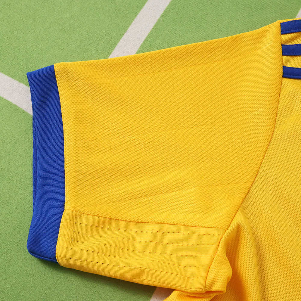 1718 season Juventus F.C. away retro Fan version