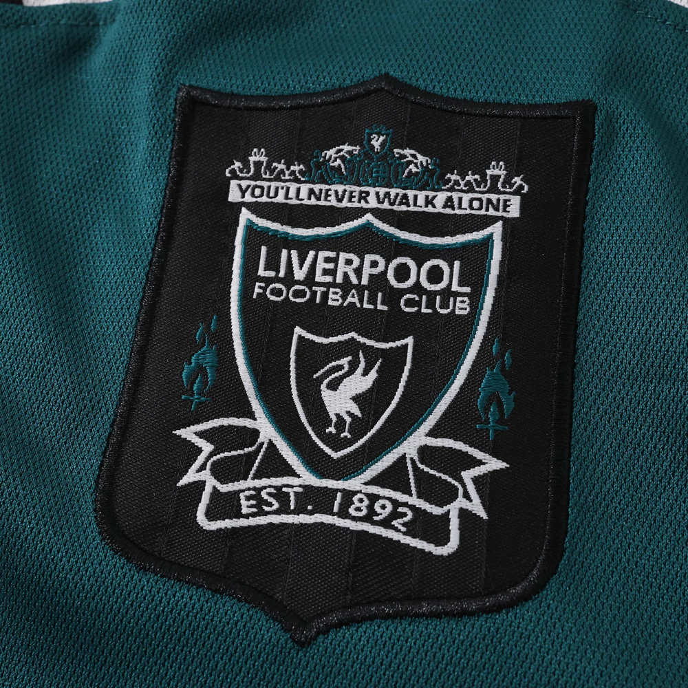9697 season Liverpool F.C. retro Long sleeved Fan version