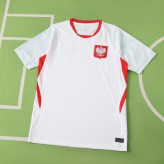 2026 Poland home Fan version