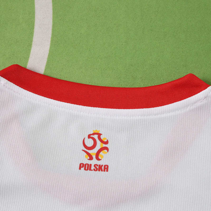 2026 Poland home Fan version