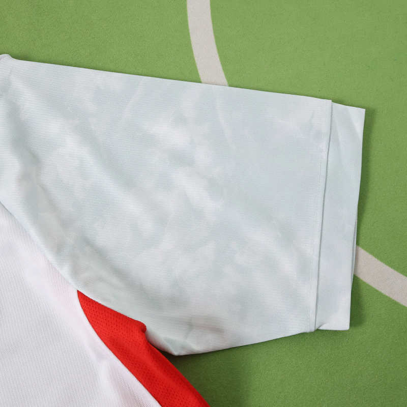 2026 Poland home Fan version