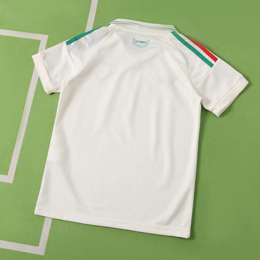 2026 Wales away Kids kit