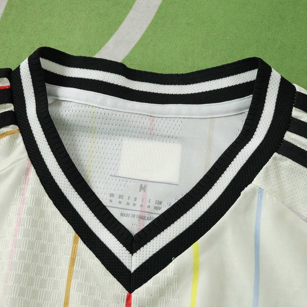 2026 FIFA World Cup Japan away Player version