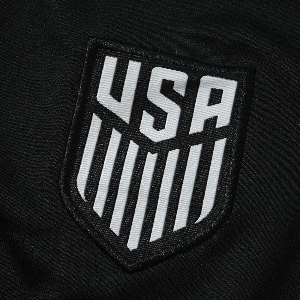 2026 FIFA World Cup England away Kids kit
