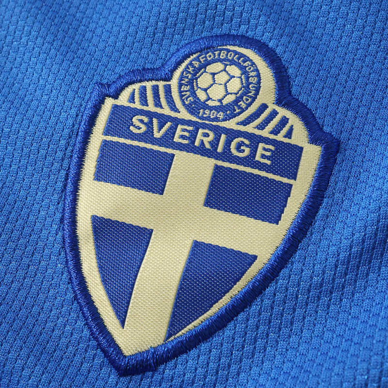 2026 FIFA World Cup Sweden away Kids kit