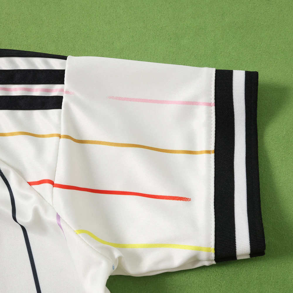 2026 FIFA World Cup Japan away Kids kit