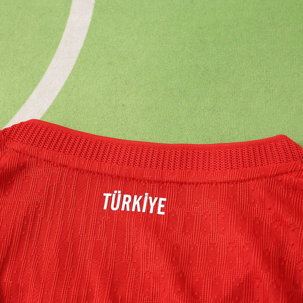 2026 FIFA World Cup Türkiye away Player version