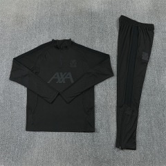 2627 Liverpool F.C. Half zip training suit set