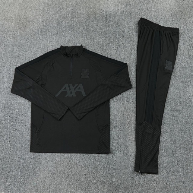 2627 Liverpool F.C. Half zip training suit set