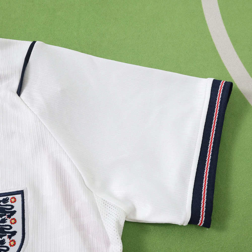 2026 FIFA World Cup England Cropped Jersey