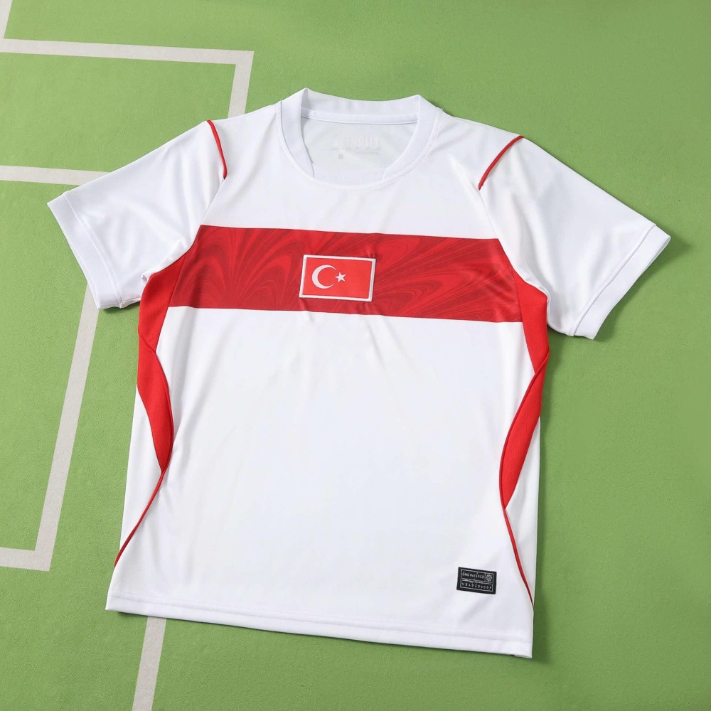 2026 FIFA World Cup Türkiye home Kids kit