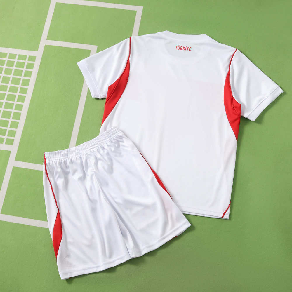 2026 FIFA World Cup Türkiye home Kids kit