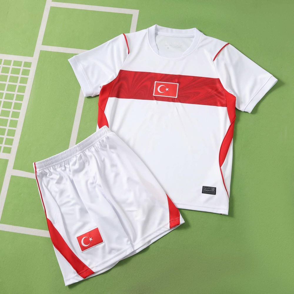 2026 FIFA World Cup Türkiye home Kids kit