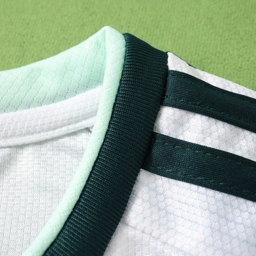 2026 Northern Ireland away Kids kit