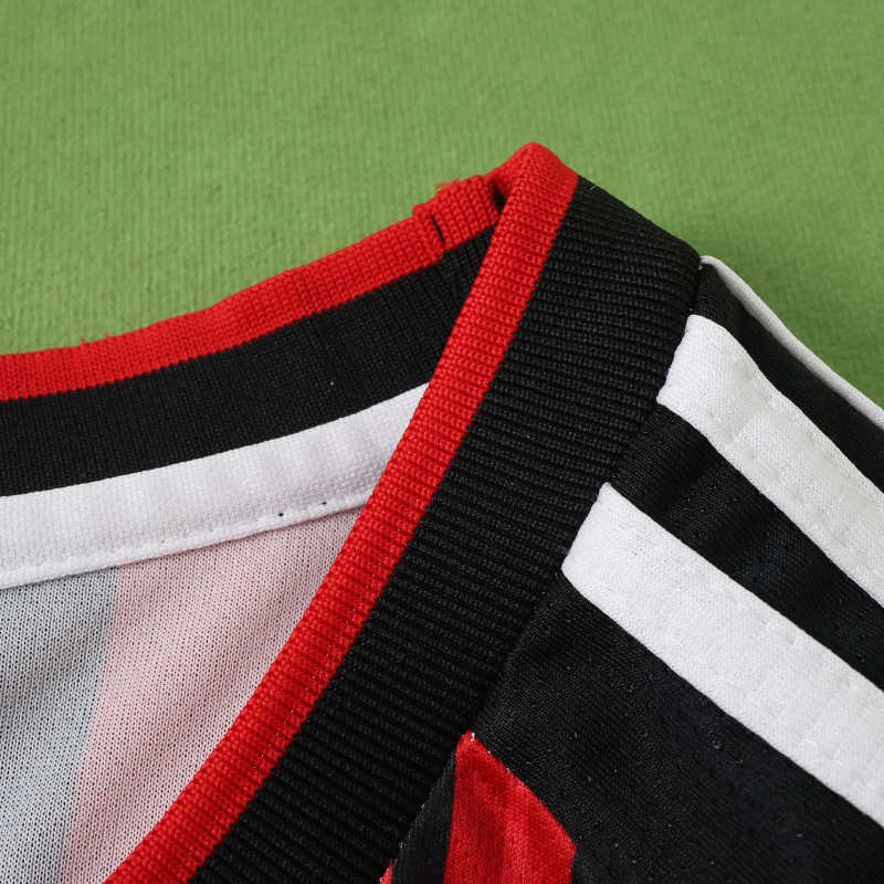 2627 season Eintracht Frankfurt home Fan version
