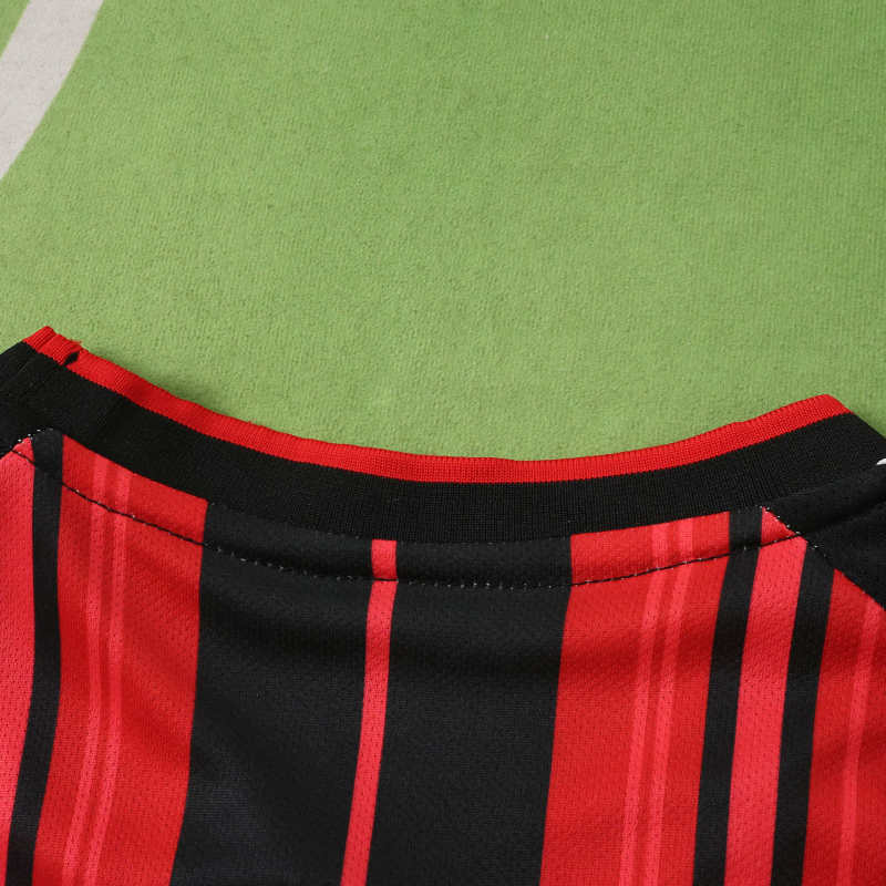 2627 season Eintracht Frankfurt home Fan version