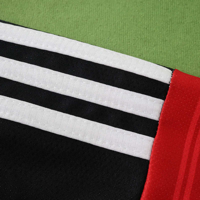 2627 season Eintracht Frankfurt home Fan version