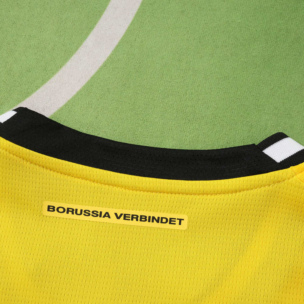 2627 season Borussia Dortmund home Fan version