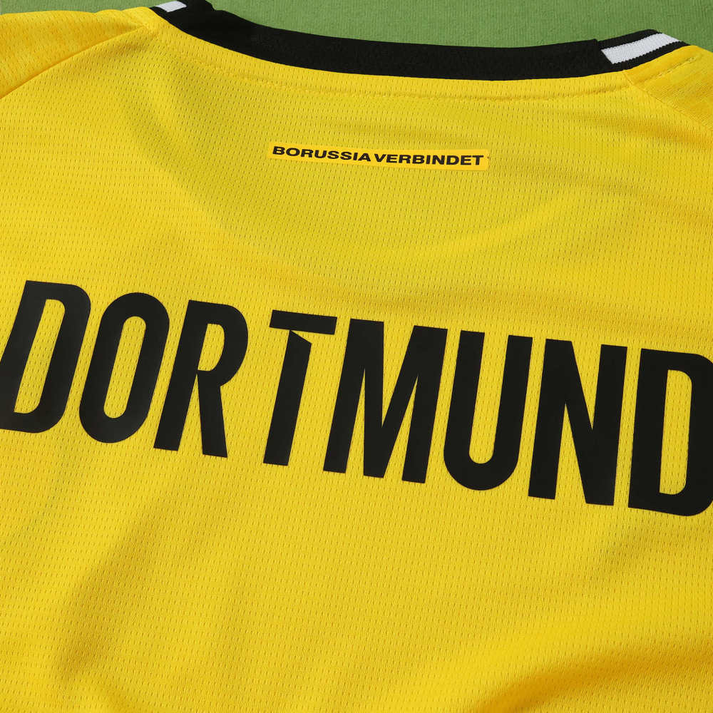 2627 season Borussia Dortmund home Long sleeved Fan version