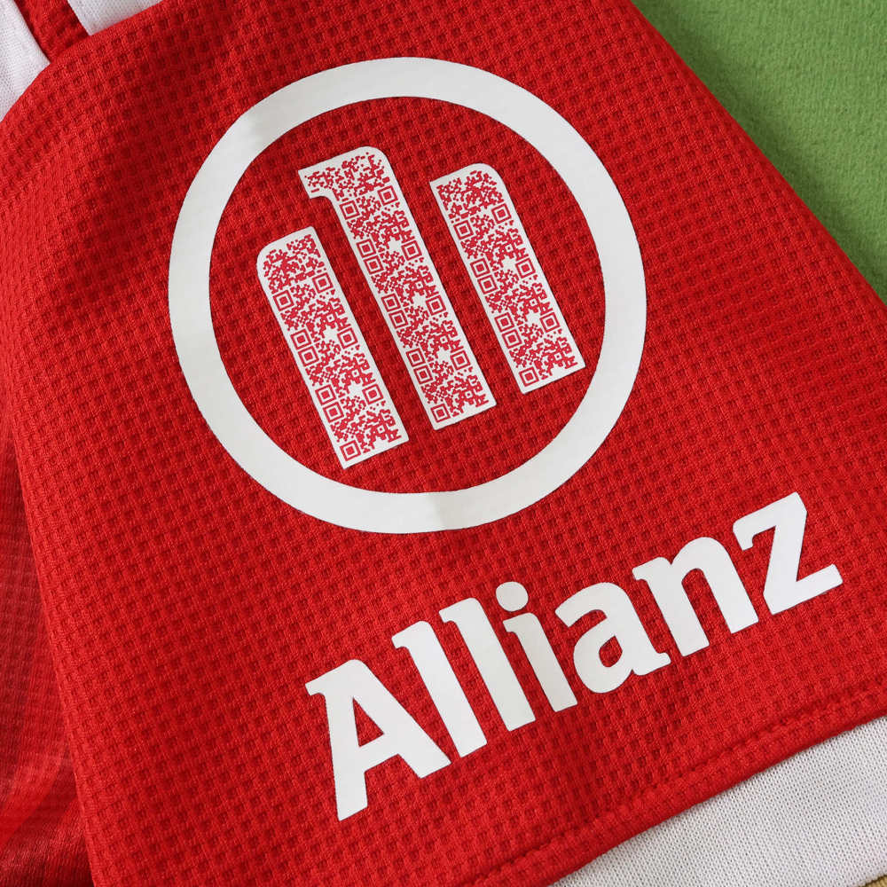 2627 season Fußball-Club Bayern München home Fan version