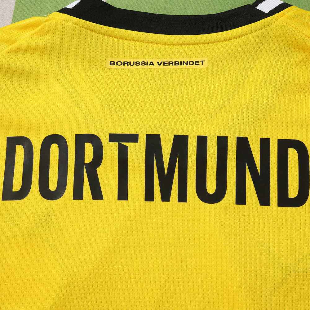 2627 season Borussia Dortmund home Fan version