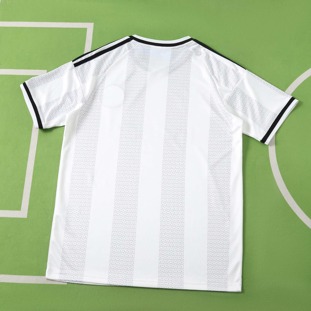 2627 season Eintracht Frankfurt away Fan version