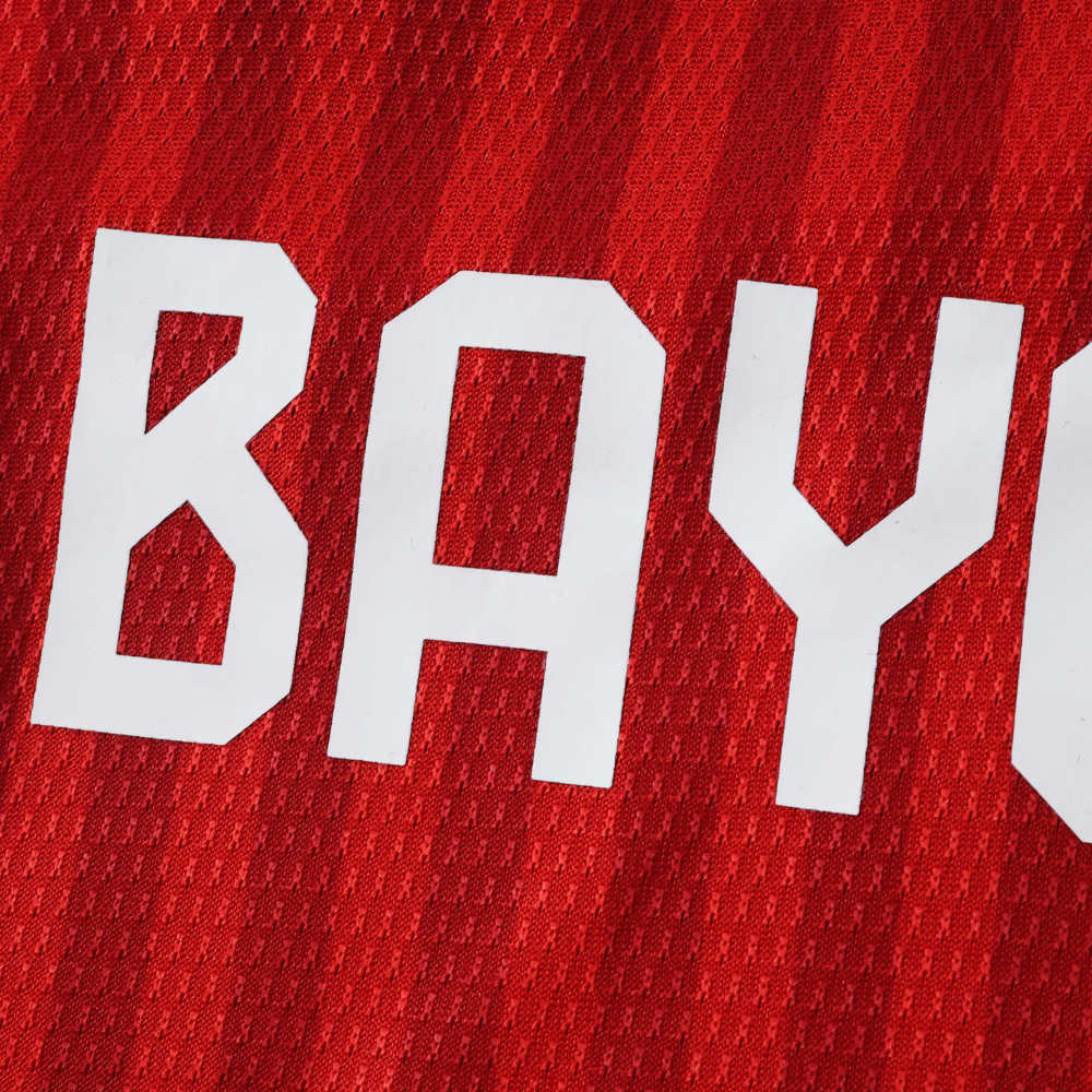 2627 season Fußball-Club Bayern München home Player version