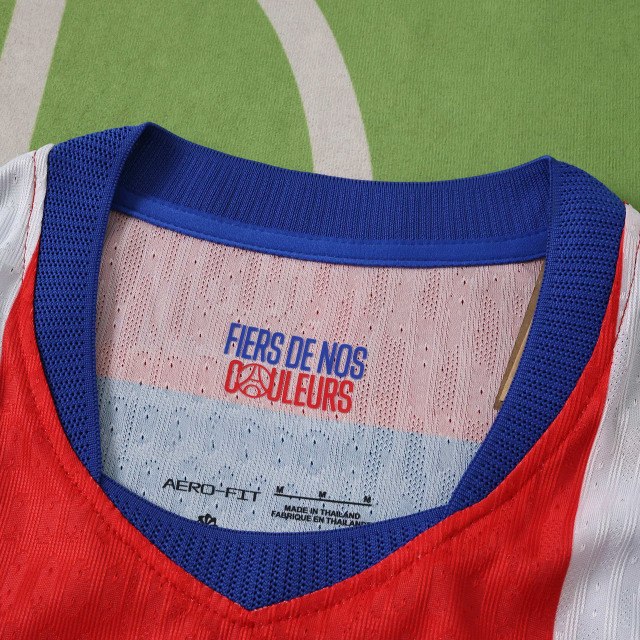 2627 season Paris Saint-Germain F.C. home Player version