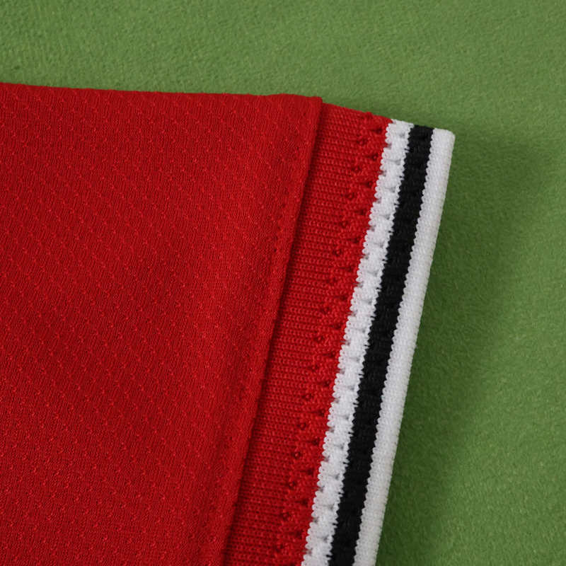 2627 season Manchester United F.C. home Player version