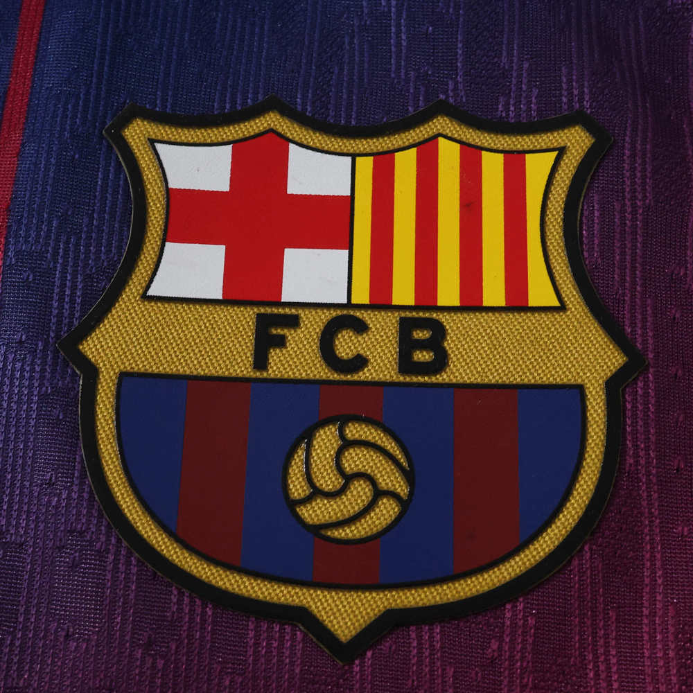 2526 season FC Barcelona home Olivia Rodrigo Player version