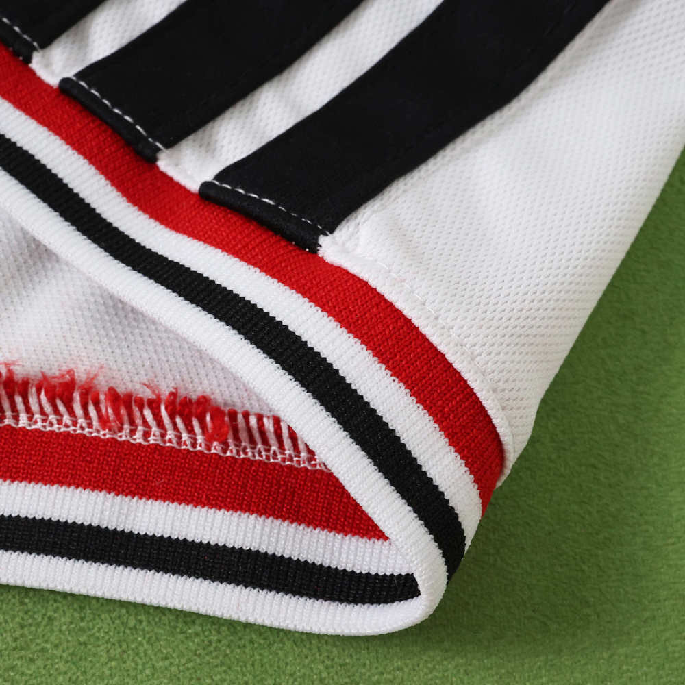 2627 season Manchester United F.C.  home shorts