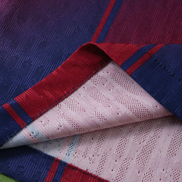 2526 season FC Barcelona home Olivia Rodrigo Player version