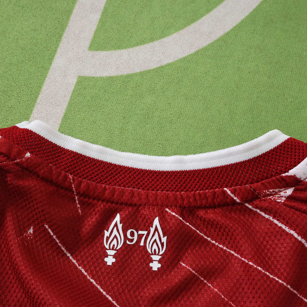 2627 season Liverpool F.C. home Long sleeves Player version