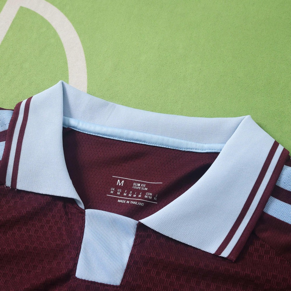 2627 Season Aston Villa F.C. Home Player version