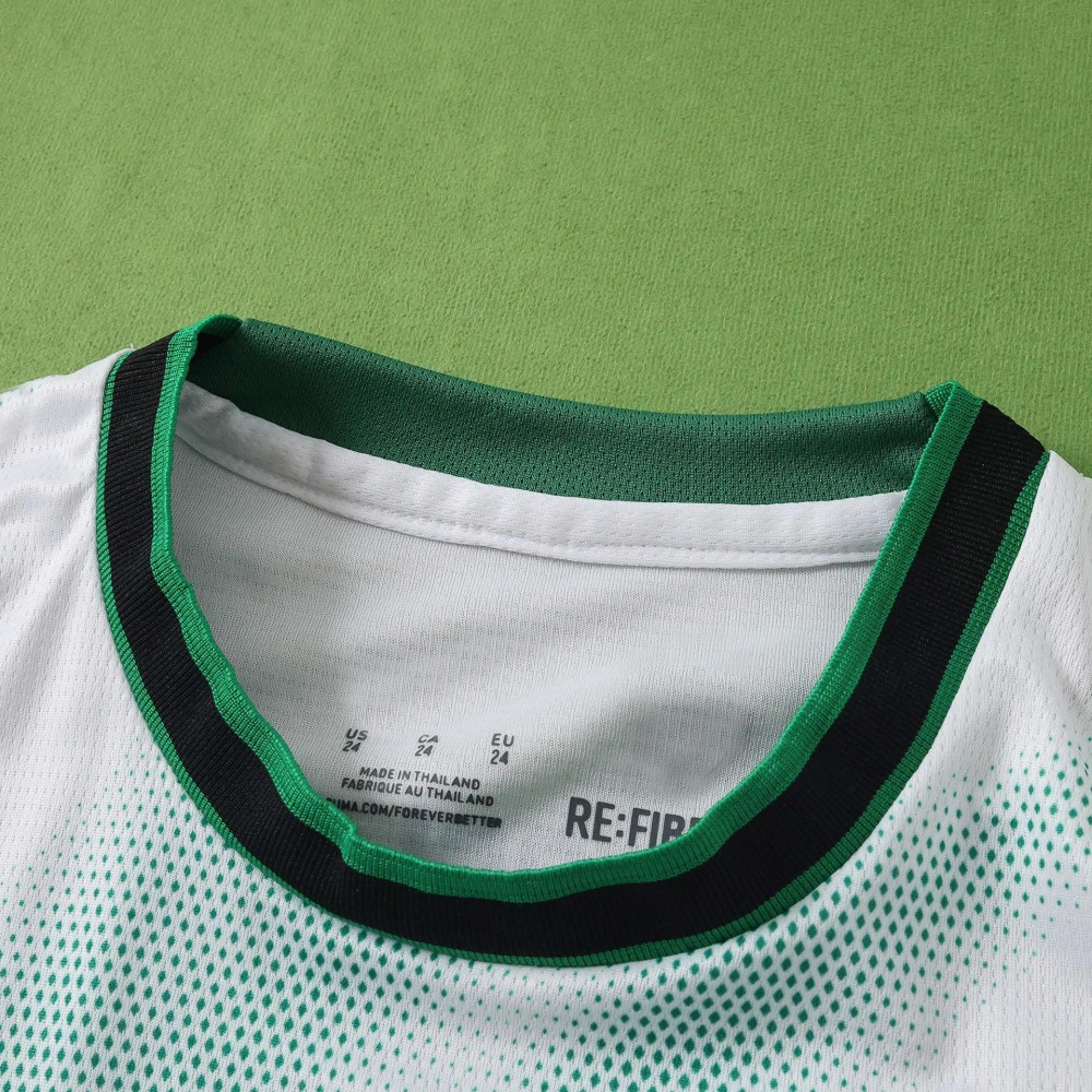 2627 Season Borussia Mönchengladbach Home kids kit