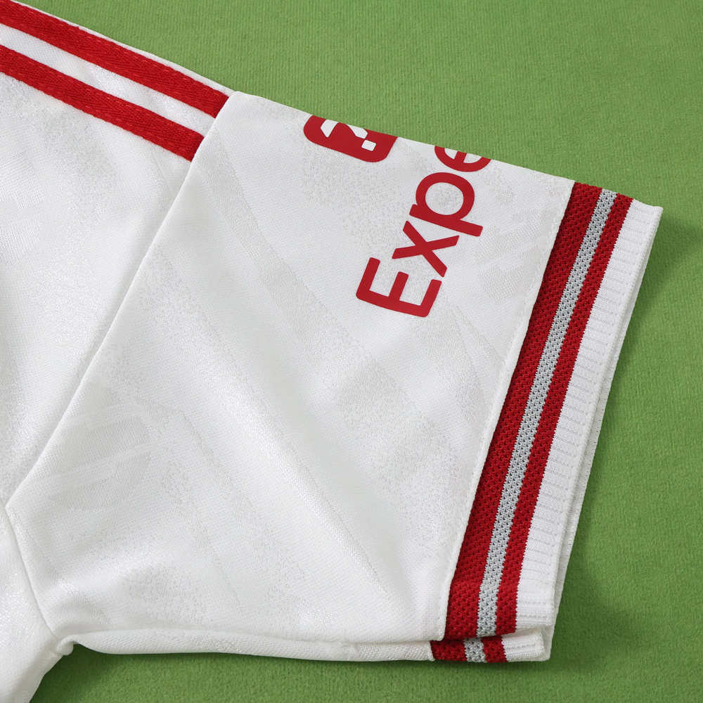 2627 season Liverpool F.C. away Player version