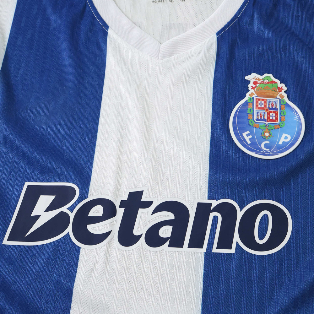 2627 season FC Porto home Player version