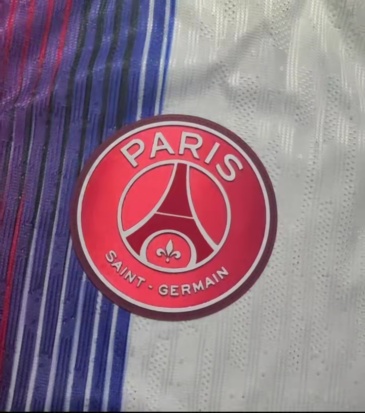 2627 season Paris Saint-Germain F.C. away Player version