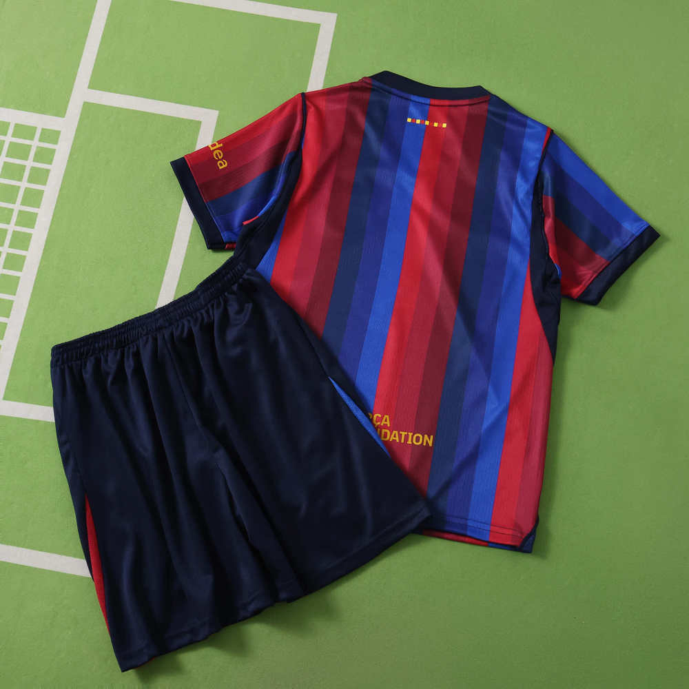 2627 season FC Barcelona / Barça home Kids kit