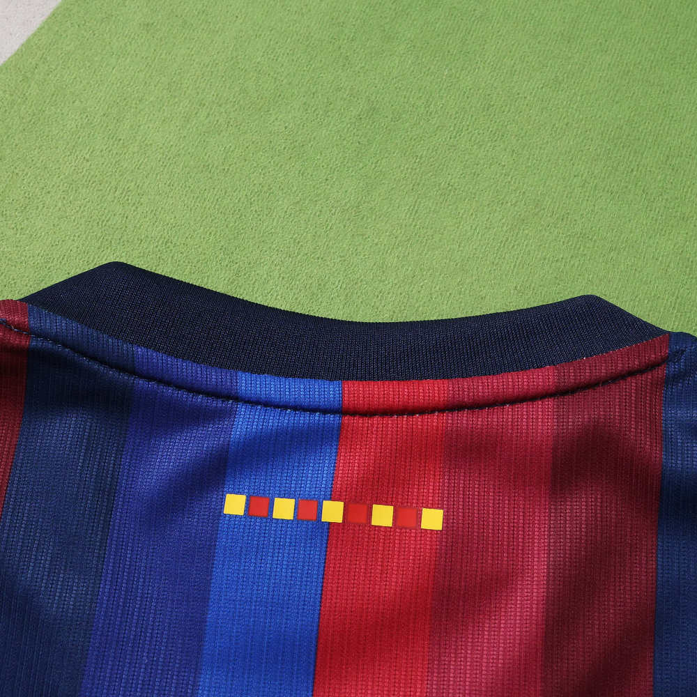 2627 season FC Barcelona / Barça home Kids kit