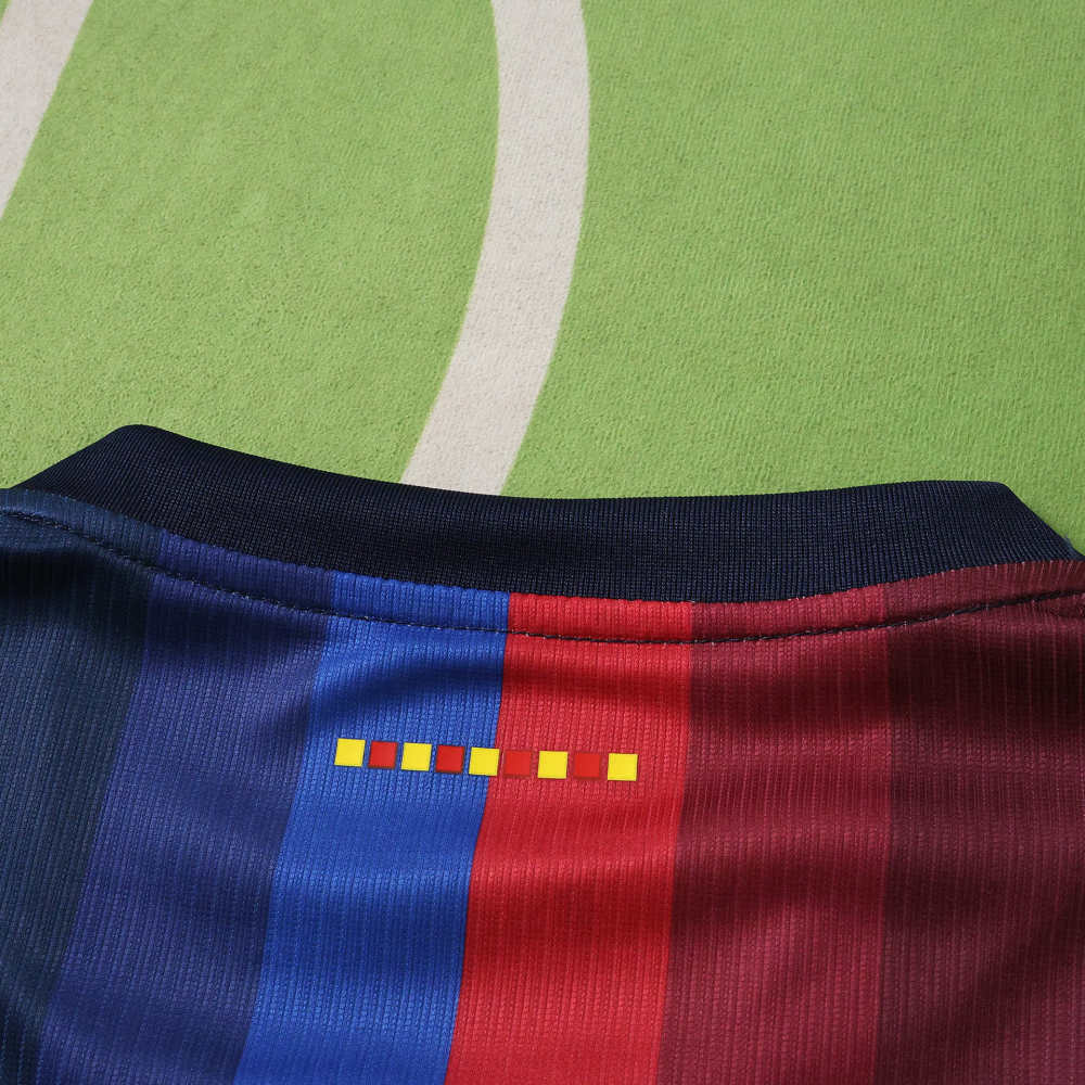 2627 season FC Barcelona / Barça home Cropped Jersey