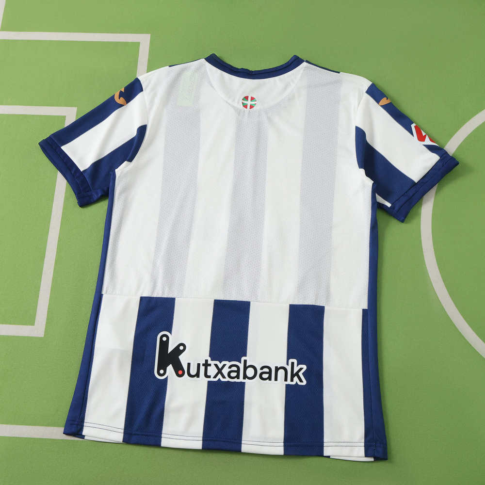 2627 season Real Sociedad home Fan version