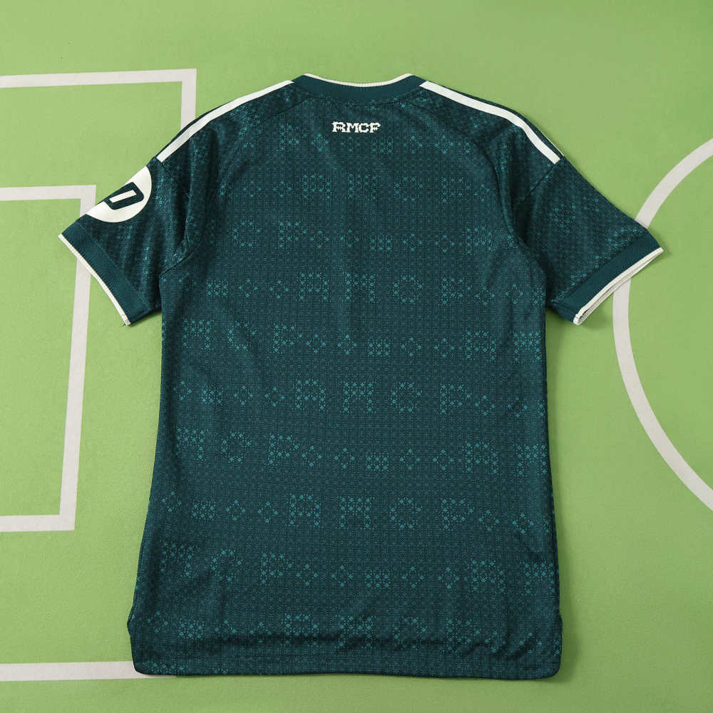 2627 season  Real Madrid CF away Player version