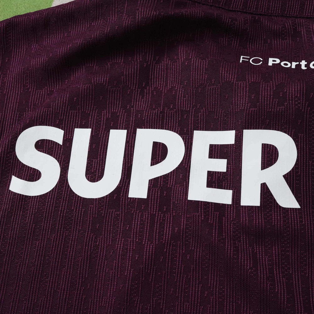 2627 season FC Porto away Player version