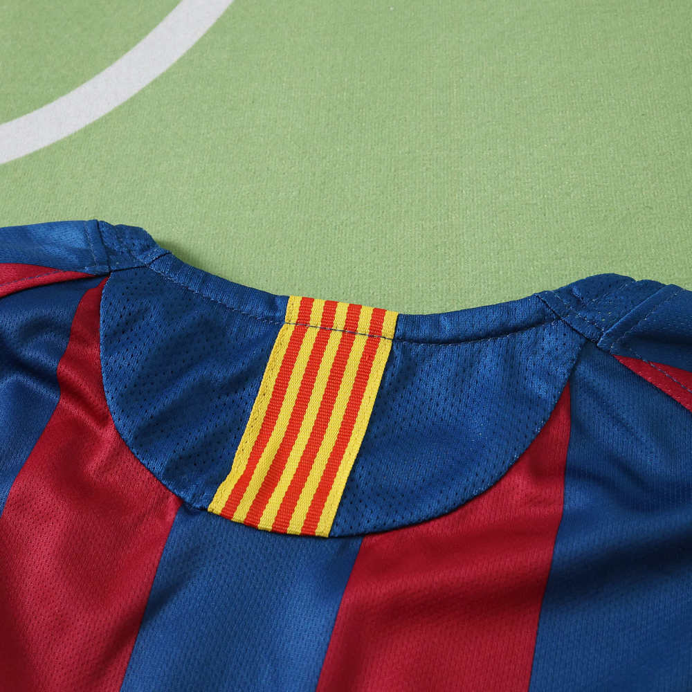 0506 season FC Barcelona / Barça home retro Long sleeves Kids kit