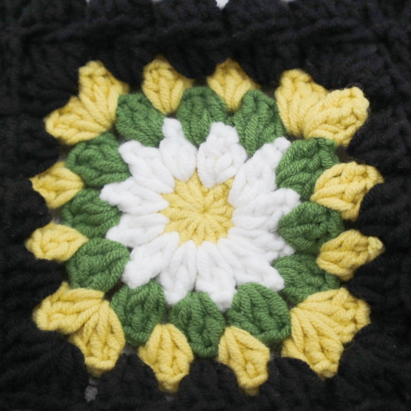 Puffy Flower Zug Bags
