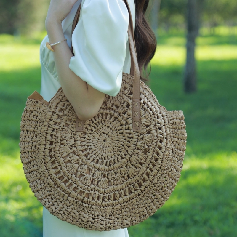Round Straw Beach Bag